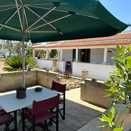 Ni By Professione Vacanze * Отранто