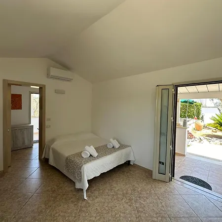 Ni By Professione Vacanze Otranto