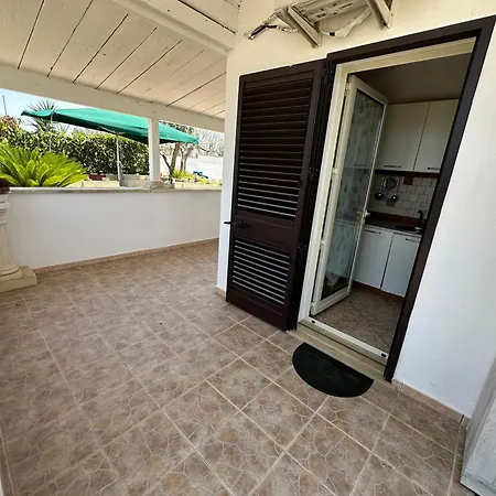 Ni By Professione Vacanze Daire Otranto